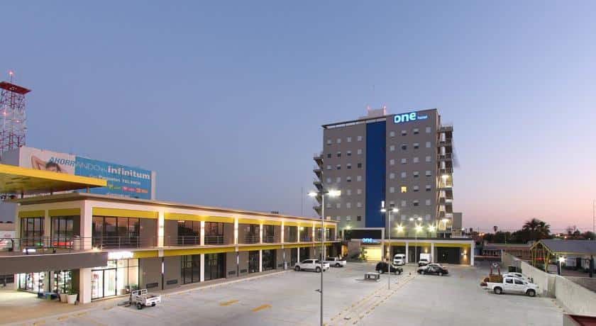 One La Paz Hotel